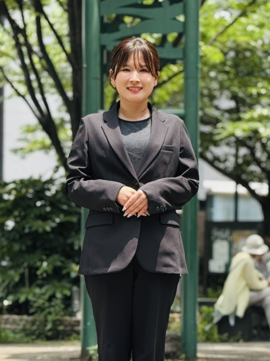 西田 まゆ